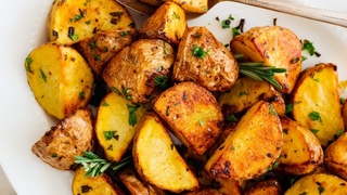NO OVEN ROASTED POTATOES  I PAN ROASTED POTATOES  SOTIRAN KROMPIRČEK MASTERCHEF SLOVENIJA 2021 #15