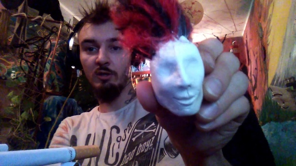 Talking Head, 1 2018 03