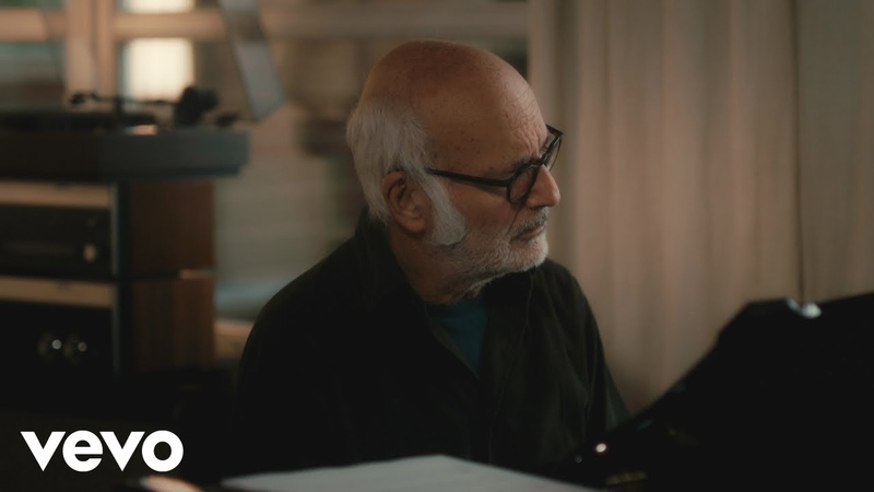 Ludovico Einaudi Wind Song ( Official Live Performance