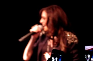 Cher Lloyd singing “Want U Back“ at Sacramento