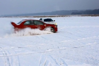 Evo X vs Evo IX snow !