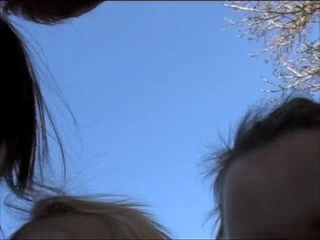 Что видят дети из коляски и из слинга