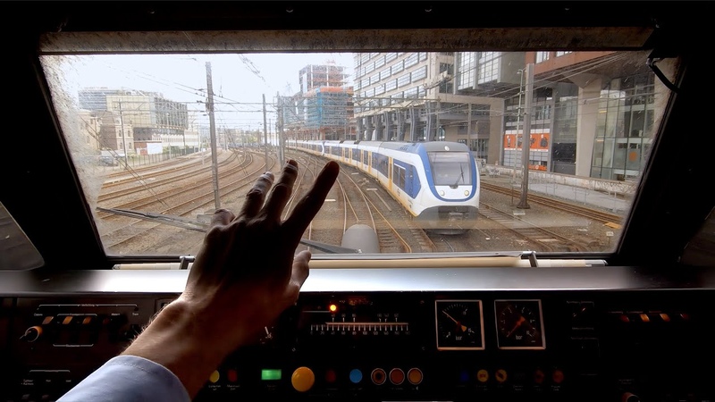 ZO ONTSTAAT VERTRAGING: defecte trein Amsterdam Almere TRAIN DRIVERS POV ICM 4sep