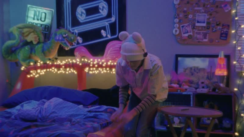 BAD BUNNY x Ñ ENGO FLOW QUE MALO, YHLQMDLG