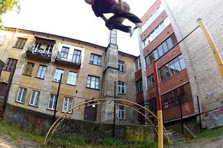 Keep running - Andrew Inf 2012