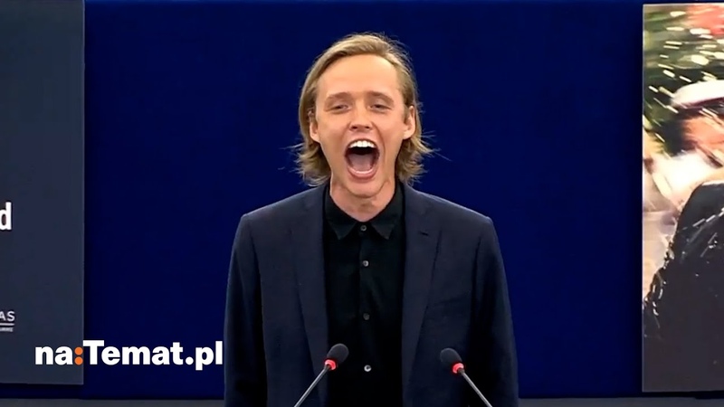 Aktor Bartosz Bielenia krzyczy dla Białorusi w