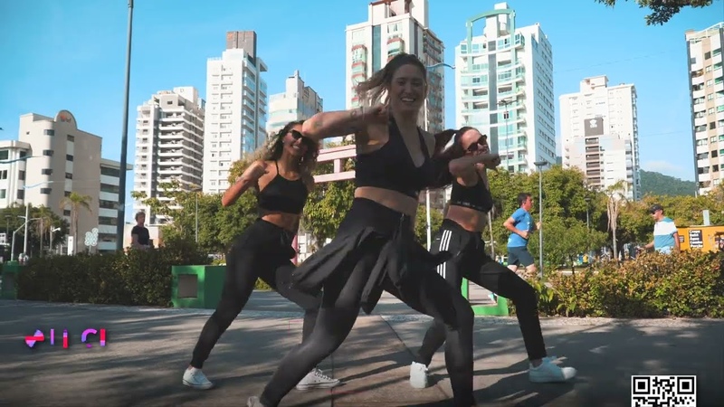 MAMIII Becky G. KAROL G, Marlon Alves Dance