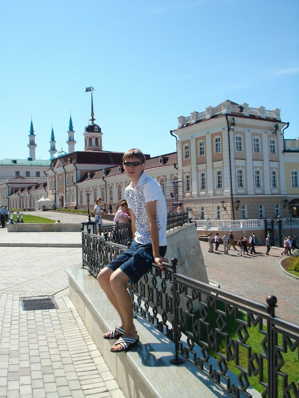 Владимир Ларин | 