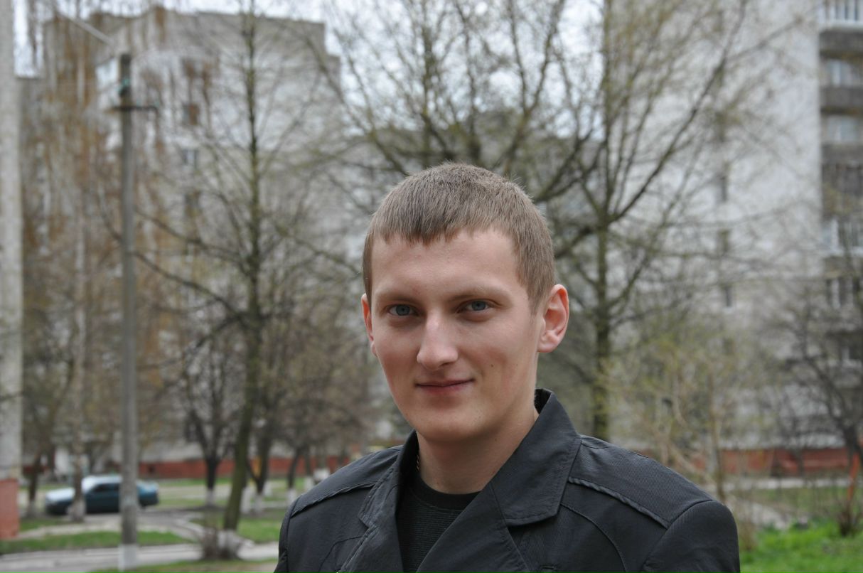 Святослав Голик | 