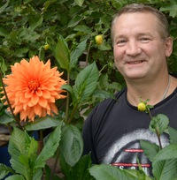 Владимир Яковлев