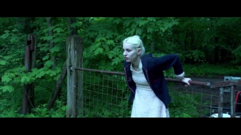 Помогите я мертва (2013), Help me I am Dead Die Geschichte der Anderen (2013)