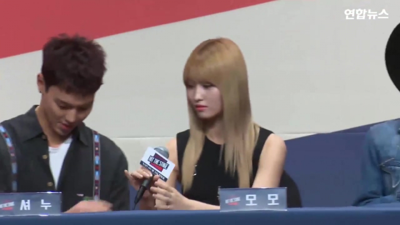160722 Момо на пресс конференции шоу Hit the