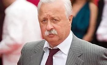 Священный Джоб, Россия