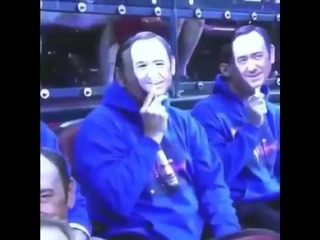 Random guy wearing Kevin Spacey mask