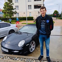 Александр Русанов