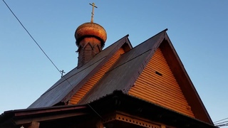 #доброхрам  Дорожка из цветов на праздник Успения