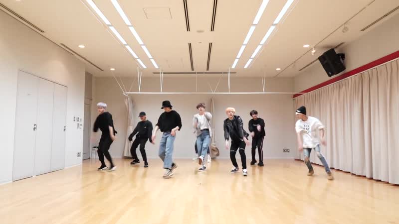 Stray Kids My Pace ( Japanese ver. ) Double Knot ( Japanese ver. ) Dance Practice