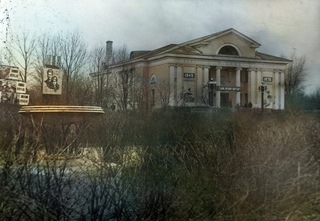 ленина 45. кинотеатр порхов. кинотеатр порхов. музей ганзы порхов. порхов ленина 4.