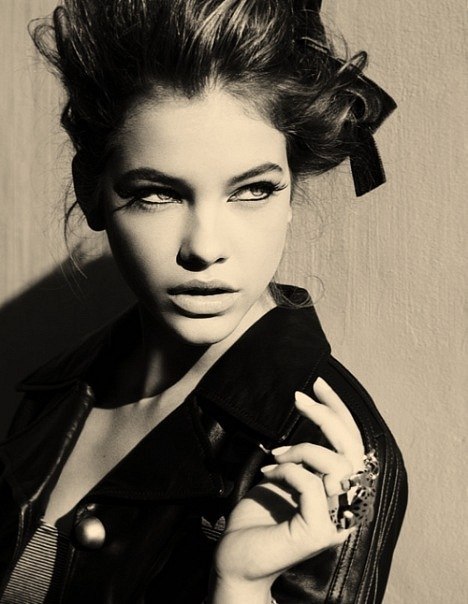 №103, Dina Marina, Хуст №103, Dina Marina, Хуст