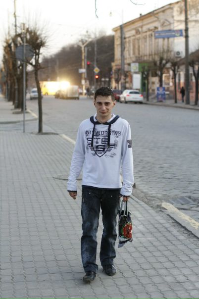 №107, Коля Миглей, Черновцы №107, Коля Миглей, Черновцы