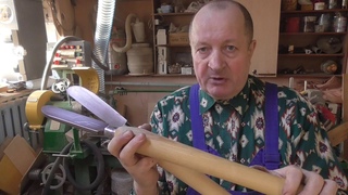 Не выбрасывайте старые лысые напильники. Хороший циклёвочный резец скребок.