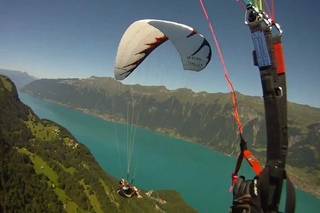 Extreme paragliding