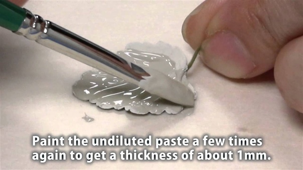 Make silver leaf pendants with PMC