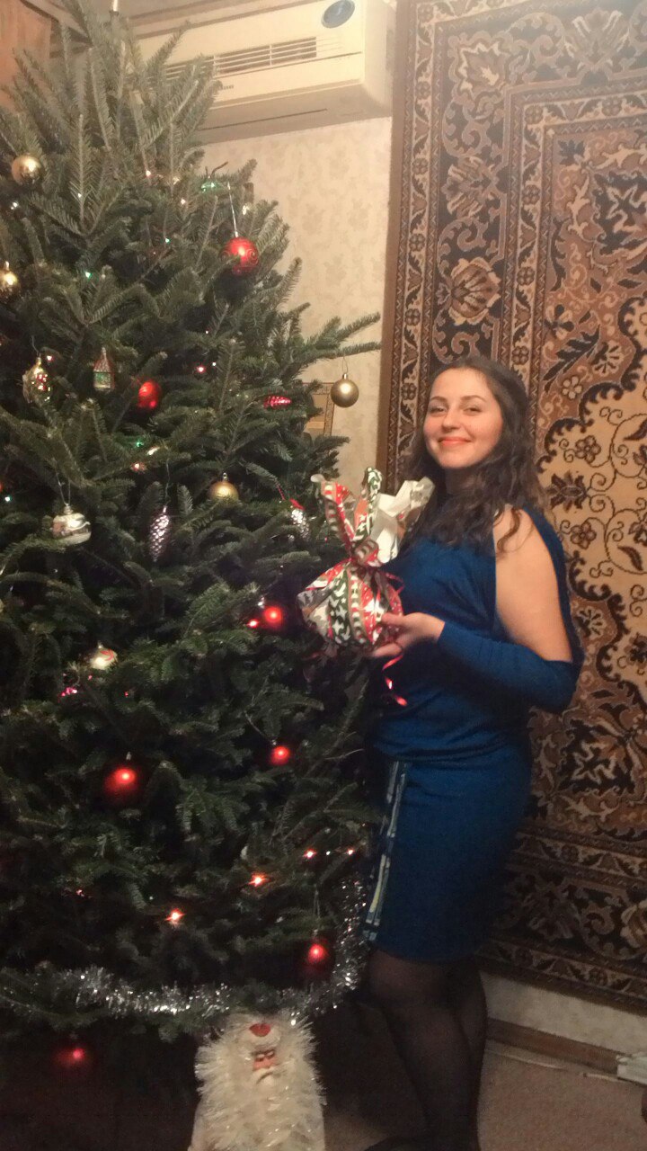 Елена Василец |