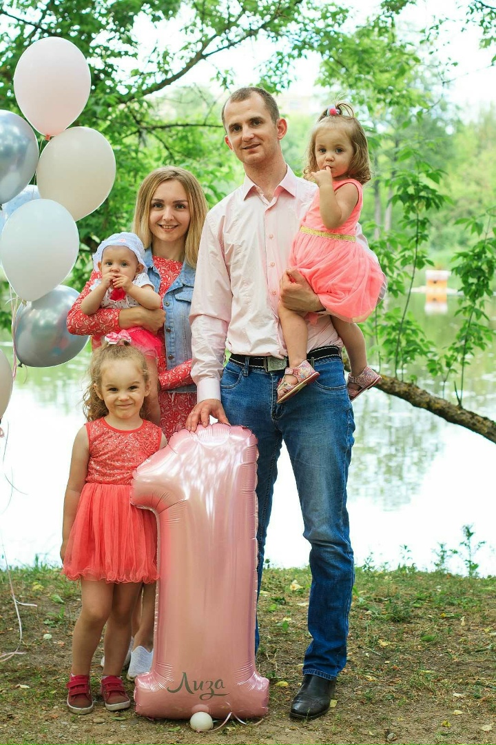 Александр Боровик |