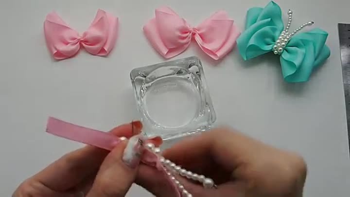 Бантик бабочка с серединкой из