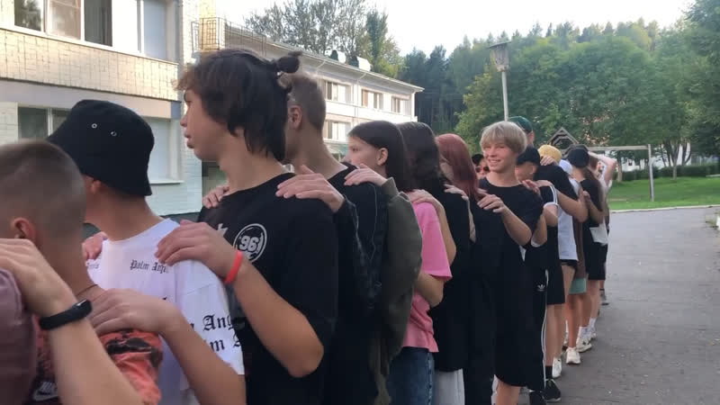 Видео от Лейбл