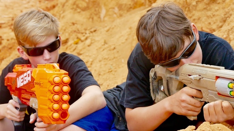 Nerf War: The Fugitive ( Part
