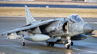 U.S. Marine Corps Harriers arrive in Norway