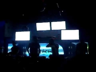 Dirtyphonics Live @ Future Sound of Breakks playing Chronos(Unreleased)-Cloudburn-Breathe-Electroman
