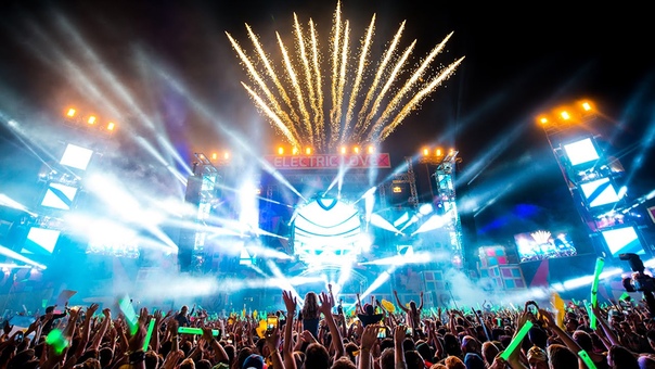 RELIVE ELECTRIC LOVE 2014 Official
